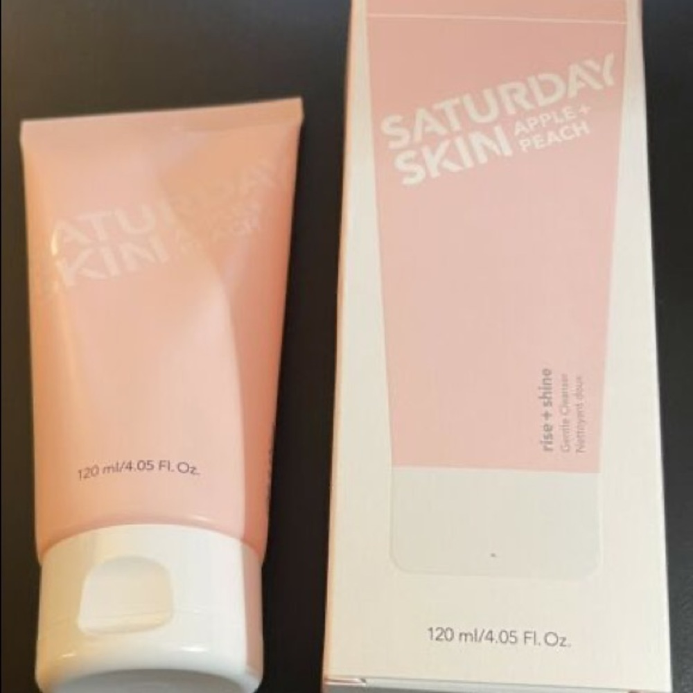 Saturday skin Apple +‎ peach